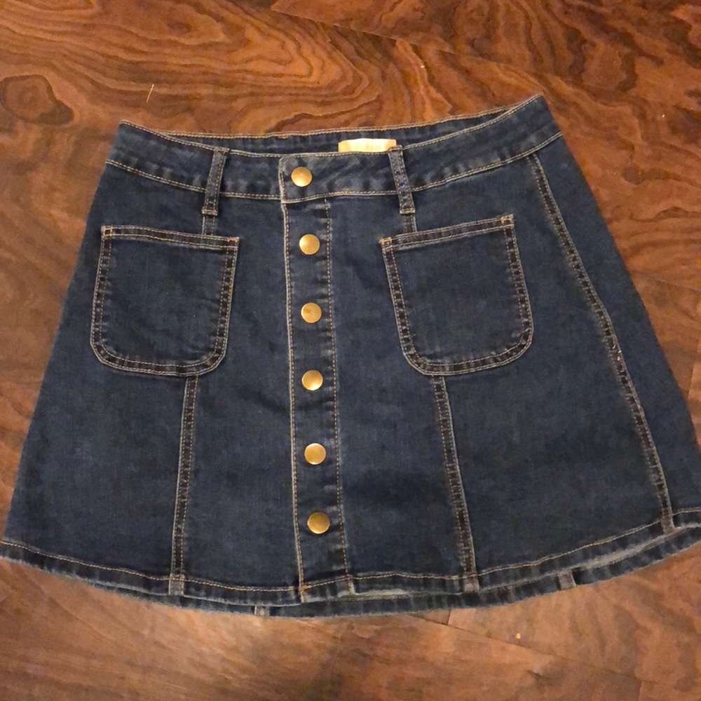 Denim skirt size small
